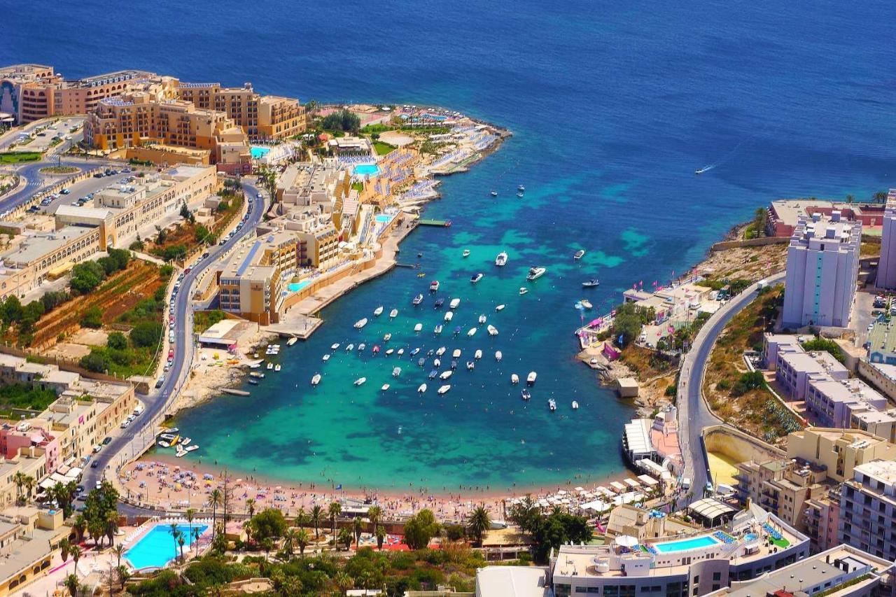 Seaside Oasis Your Own Private Getaway In St Julians San Ġiljan Buitenkant foto